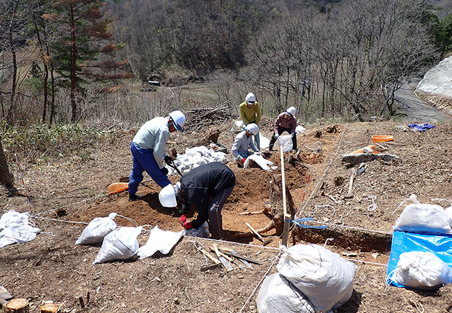 調査区西部調査風景(北東から) 調査区西部調査風景(北東から)